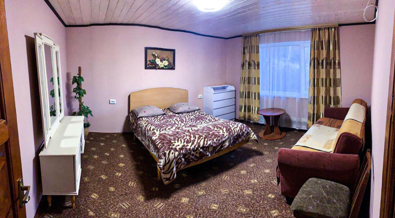Villa Під Лісом У Гіда Jaremče Esterno foto