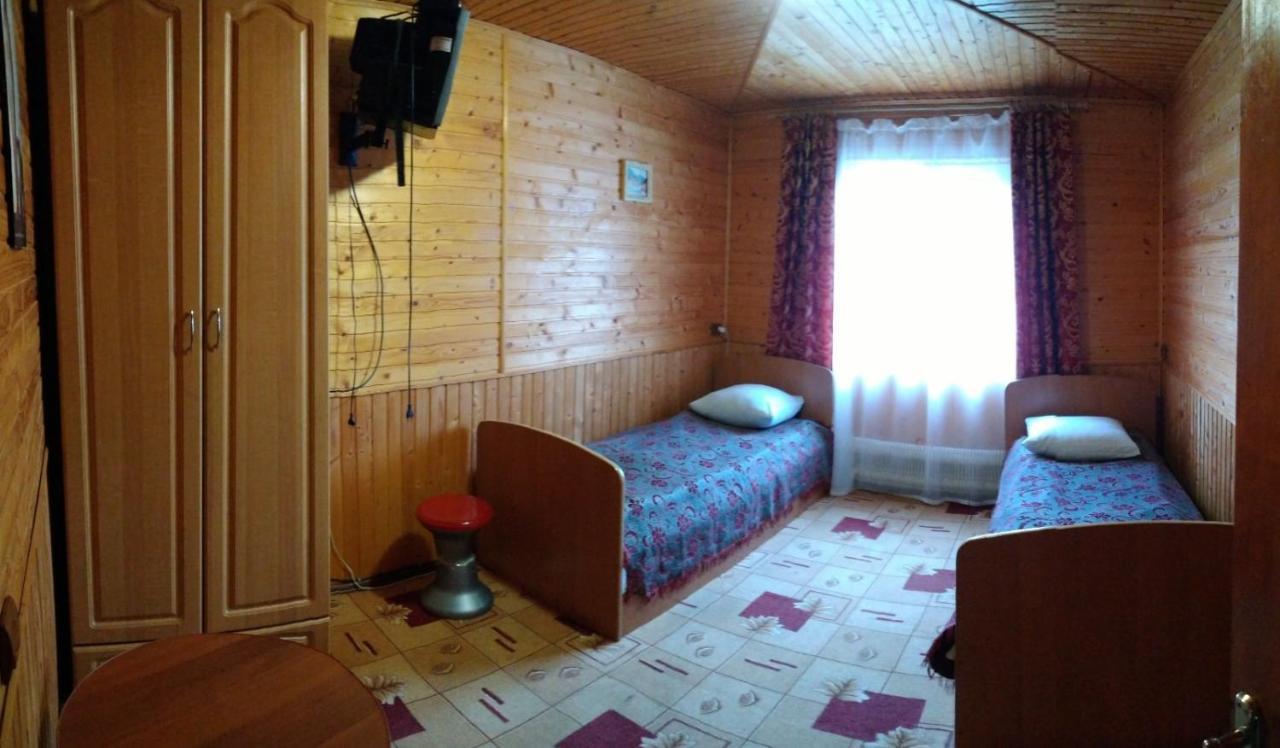 Villa Під Лісом У Гіда Jaremče Esterno foto